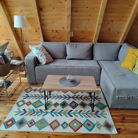 Majdanskikutak2 Vikendica *