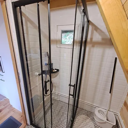 Majdanskikutak2 Vikendica